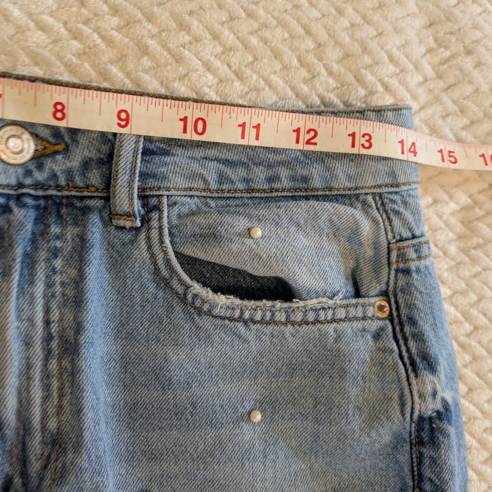 Bershka Light Blue Distressed Boyfriend Jeans: the booty jean w/ Pretty Pearls - Picture 11 of 15